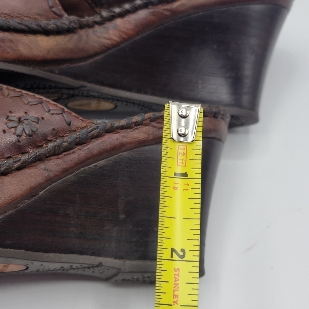 Clarks Artisan leather upper mules size 6M - Picture 10 of 13